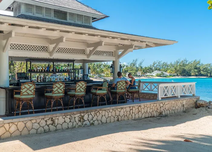 Hospitality Expert Bts 3 Pool Bar * Montego Bay