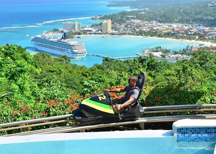 Hospitality Expert Bts 3 Pool Bar Inn Montego Bay
